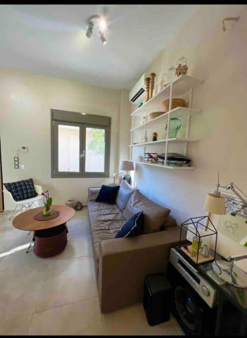 Apartamento Nikaia Metro House El Pireo Exterior foto